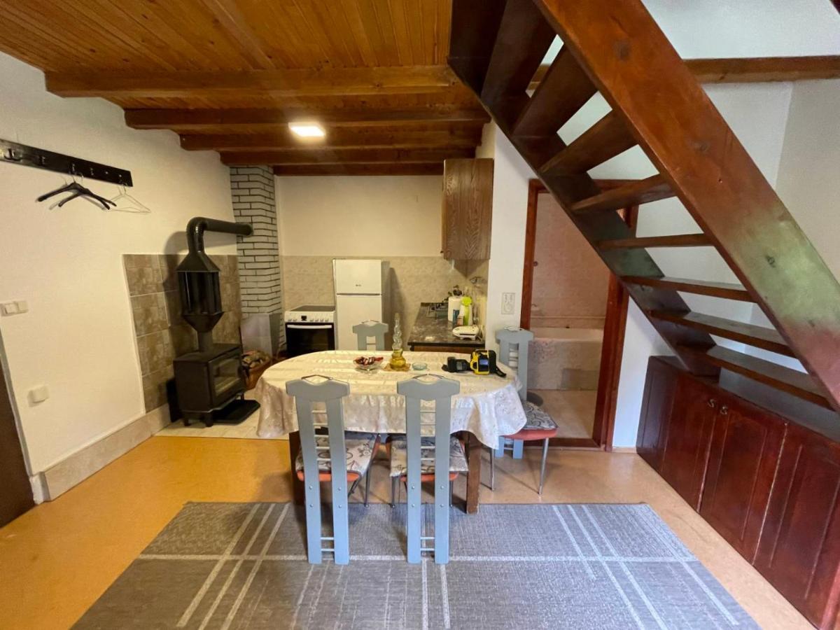 Vikendica Na Sokolini Villa Gornja Koprivna Exterior foto