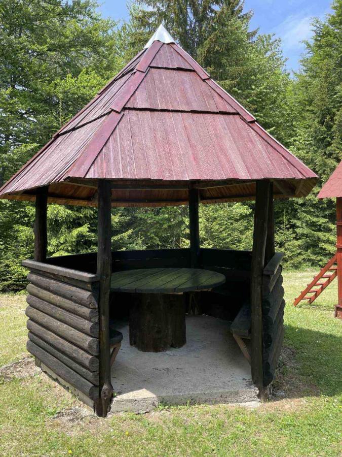 Vikendica Na Sokolini Villa Gornja Koprivna Exterior foto