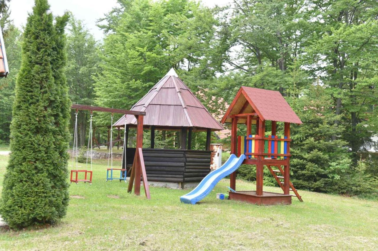 Vikendica Na Sokolini Villa Gornja Koprivna Exterior foto