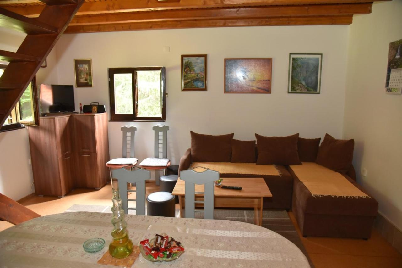Vikendica Na Sokolini Villa Gornja Koprivna Exterior foto